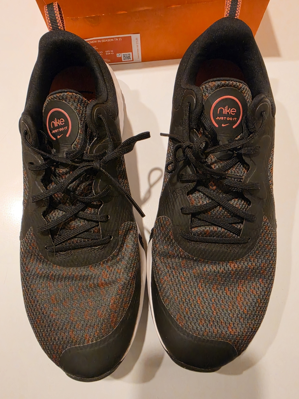 Nike WomensBlack and Pink Knit Running Shoes